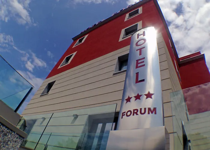 Forum 3*