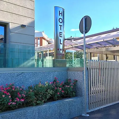 Forum Otel 3*