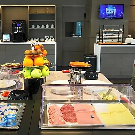 Otel Forum Baranzate