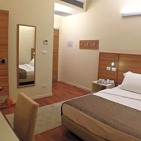 Otel Forum Baranzate