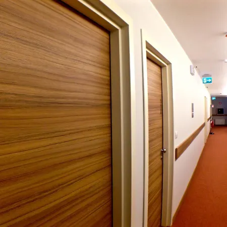 酒店 弗伦姆酒店 3*